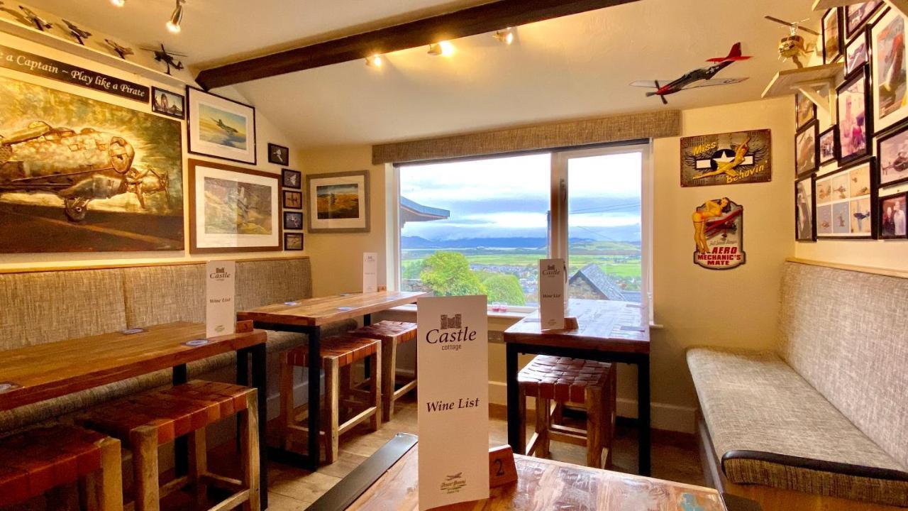 הארלך Castle Cottage Inn מראה חיצוני תמונה